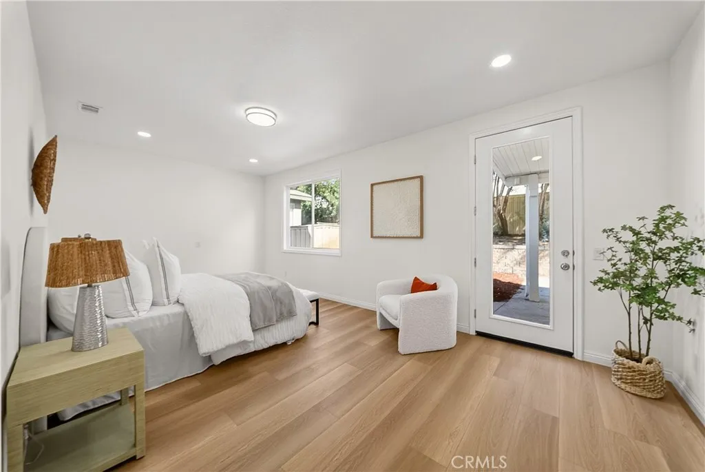 7392 Corona Valley, Eastvale, California 92880 home-pic-6